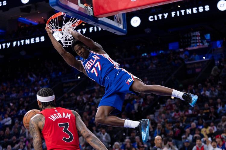 Raptors win 5th straight, surging in 3rd third to beat 76ers 121-112