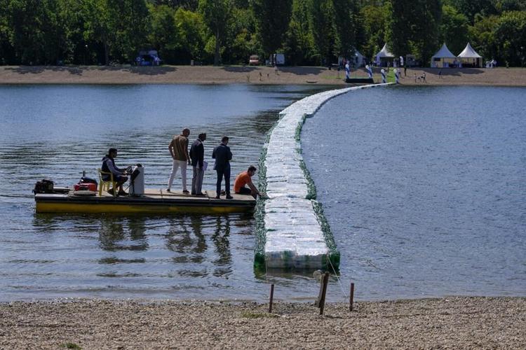 Nations gather in Nairobi to hammer out treaty on plastic pollution