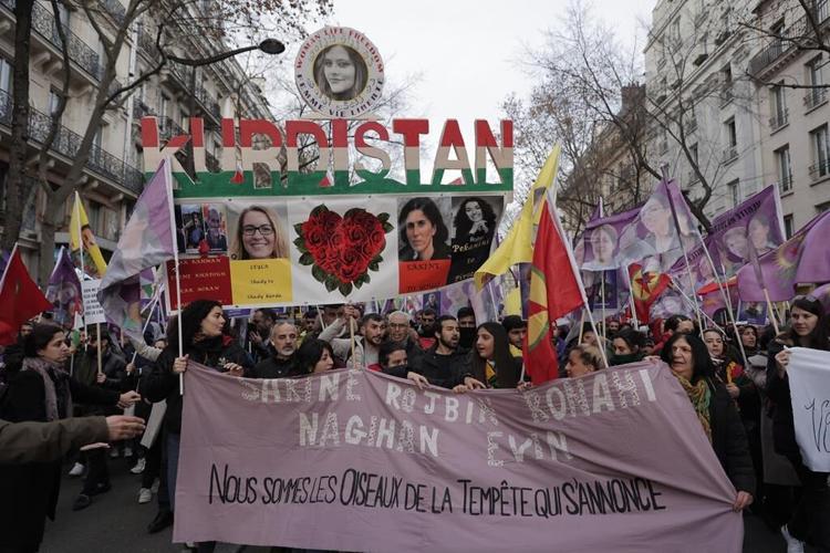 Kurds from around Europe demonstrate over killings in Paris