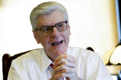 News outlet asks court to dismiss former Mississippi governor's defamation lawsuit