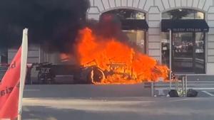 Protesters clash with police in Geneva ahead of G7 summit