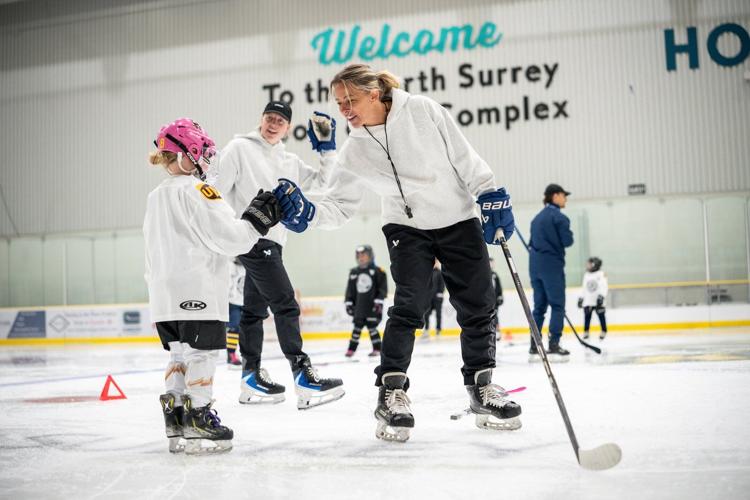 Vancouver Goldeneyes embracing mentor roles at girls summer hockey camps