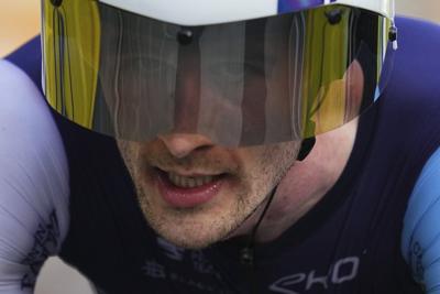 Canadian rider Derek Gee increases lead at O Gran Camino race in Spain