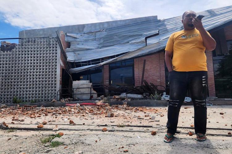 6.7 magnitude earthquake shakes part of Indonesia, causing scattered damage