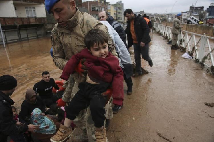 Turkey floods kill 10 in earthquake-affected provinces