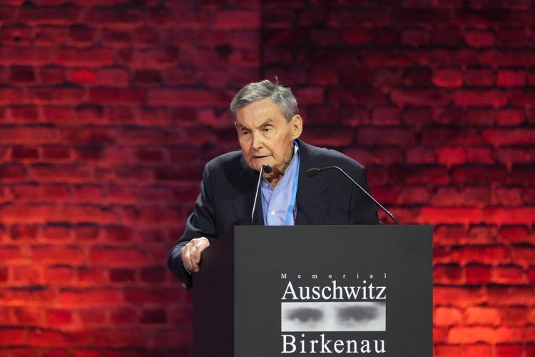 Marian Turski, Auschwitz survivor who warned of danger of indifference, dies at 98