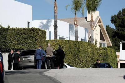 California shooting: 3 dead, 4 hurt in ritzy LA neighborhood