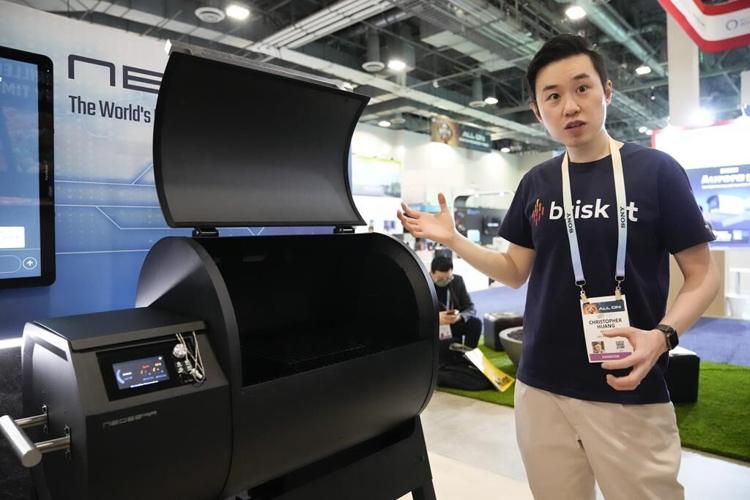 At CES 2024, tech companies are transforming the kitchen with AI and robots that do the cooking
