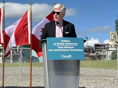 Hodgson 'hopeful' first batch of major projects announcements to start in fall