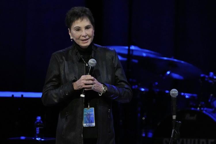 As Nashville toasts Anne Murray, stars call for Country Music Hall of Fame induction