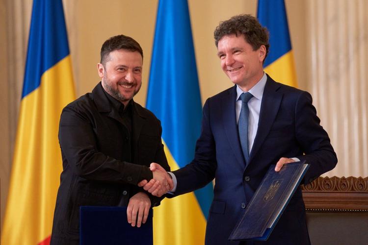 Zelenskyy says Ukraine awaits White House sign-off on US drone production deal