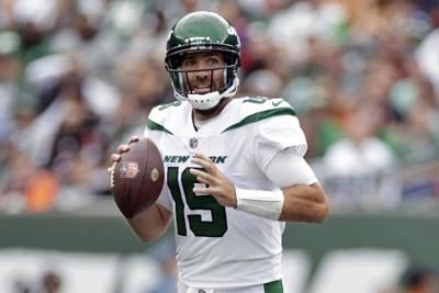 Joe Flacco signs with Browns, but team is sticking with rookie QB Thompson-Robinson for next start