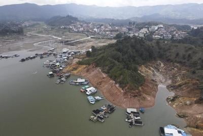 Colombia rolls out new incentives to cut electricity consumption as dry weather persists