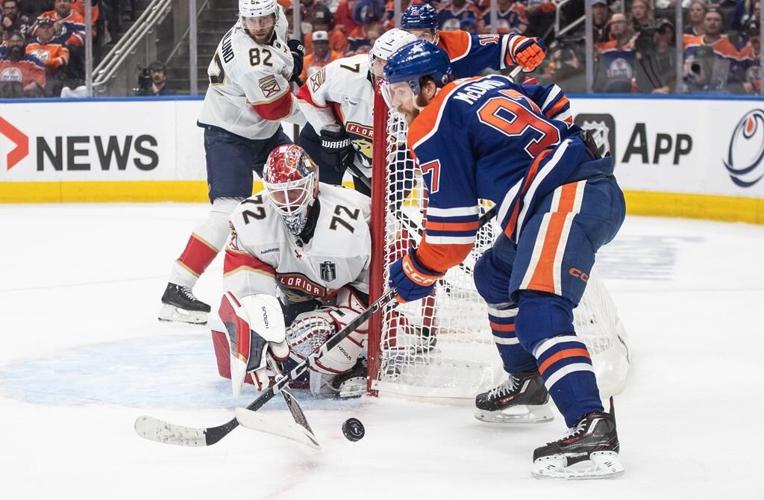 Panthers hold on to beat Oiilers 4-3 and take 3-0 lead in Stanley Cup final