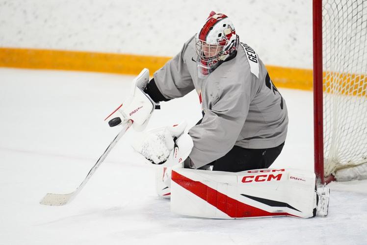 ɫֱ world junior goalie Carter George uses music to drown out pressure