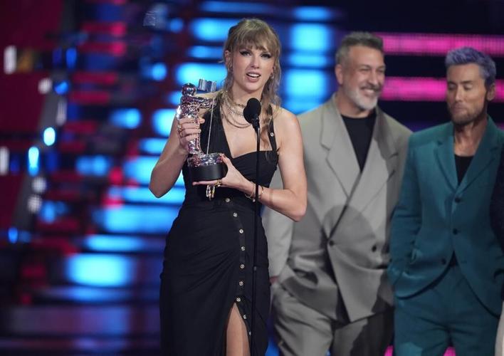 Lil Wayne and Olivia Rodrigo open the MTV Video Music Awards, NSYNC gives Swift night's first award