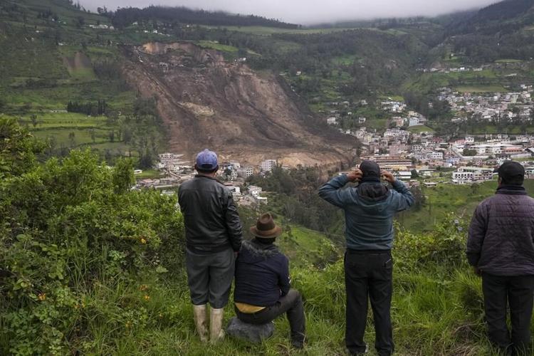 At least 16 people killed in landslide in central Ecuador
