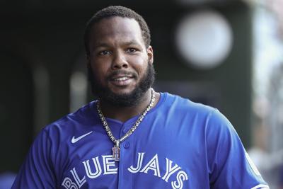 Jays slugger to start at first base, bat fifth for American League at all-star game