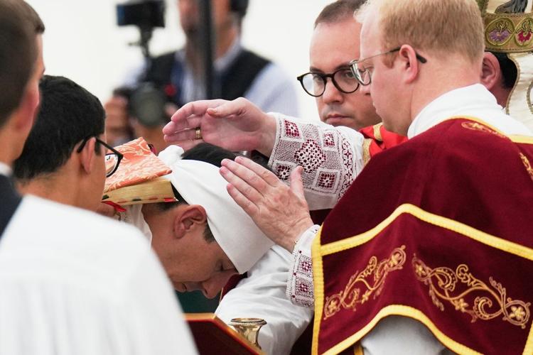 Defying Pope Leo XIV and risking schism, traditionalists go ahead with Latin Mass consecrations