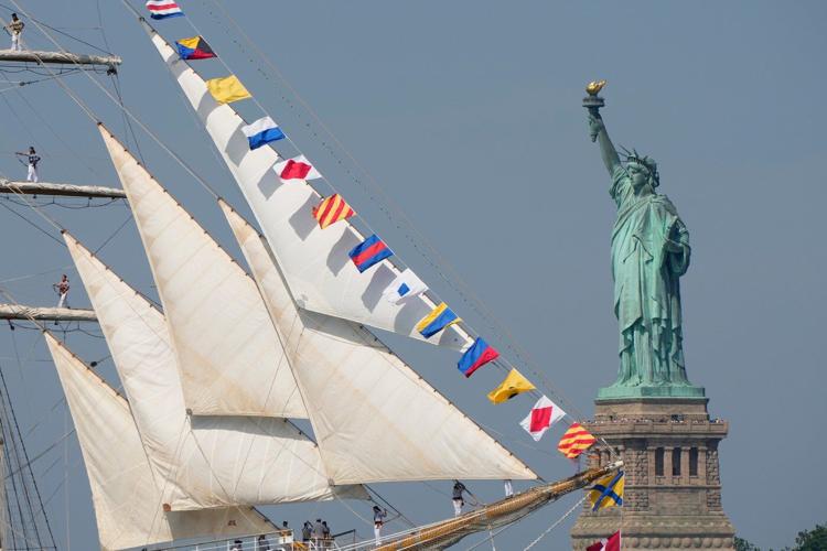 Fireworks, heat and politics: America celebrates its 250th birthday
