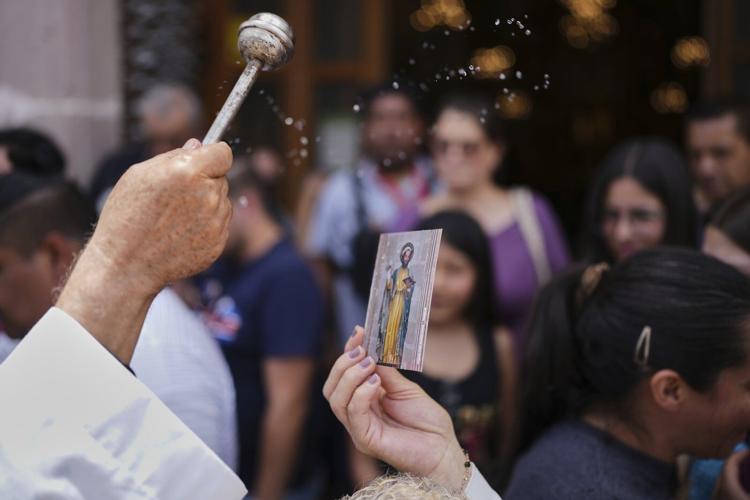 Thousands flock to central Mexico to celebrate Saint Mark's Day
