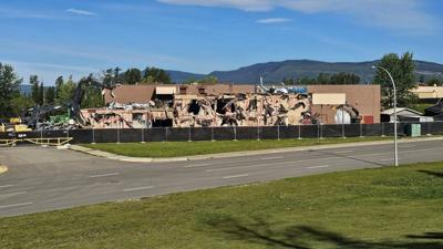 In the news today: Tariff deadline looms, B.C. wildfires, Tumbler Ridge demolition