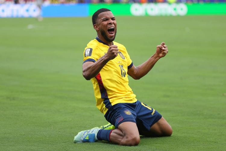 Ecuador advances to World Cup knockout rounds, beats Germany 2-1 on Plata's 77th-minute goal