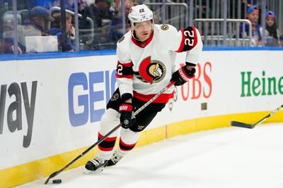 Senators send Zaitsev, picks to Blackhawks for future considerations