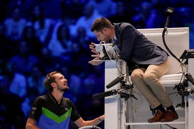 Perfect Sinner beats Medvedev at ATP Finals to set up title match against Djokovic or Alcaraz