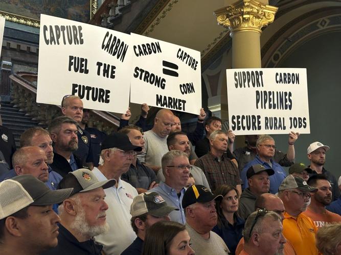 Iowa governor rejects GOP bill to increase regulations of Summit’s carbon dioxide pipeline