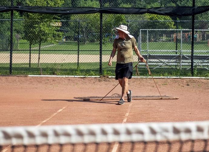 If you can't stay indoors during this U.S. heat wave, here are a few ideas