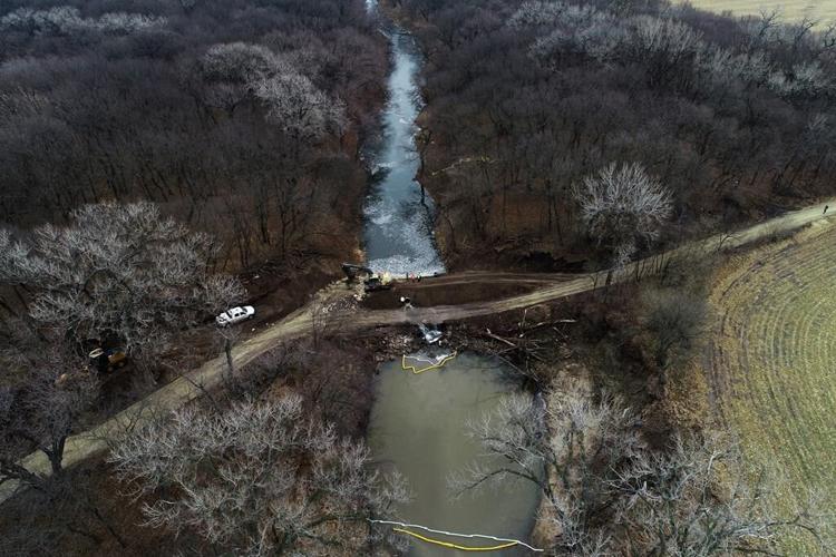Pipeline section in Kansas with oil spill is back in service