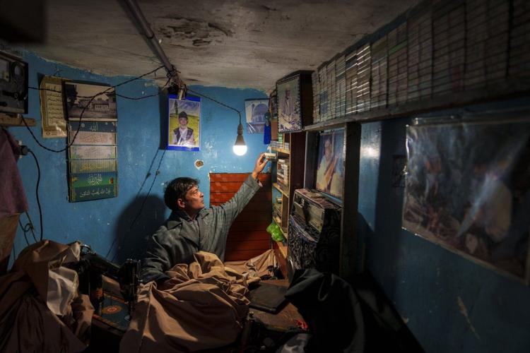 Kashmir's Sufi music lovers are sticking with the audio cassette