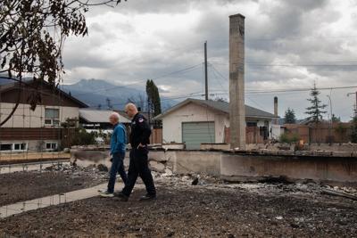 Jasper, Parks Canada officials giving tours, remarks ahead of wildfire anniversary