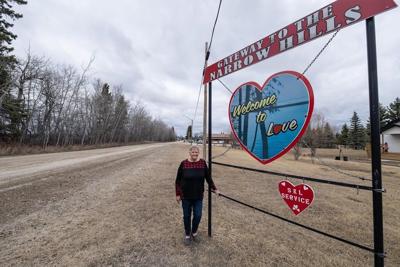 'Everybody should be in Love': Saskatchewan village embraces name with new chapel