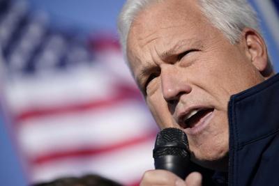 Walker campaign staffer lawsuit says GOP activist groped him