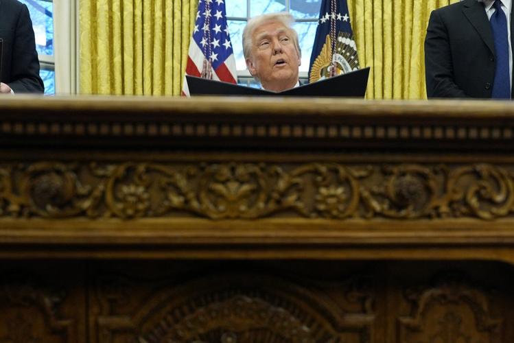 'Back to plastic': Trump pushes for plastic straws as he declares paper ones 'don’t work'