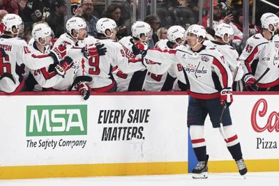 Crosby and Ovechkin shine in Penguins' 5-2 win over Capitals