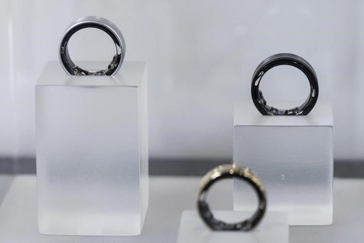 Samsung brings tech's latest fashion to wearable technology with AI twists in new watch and ring