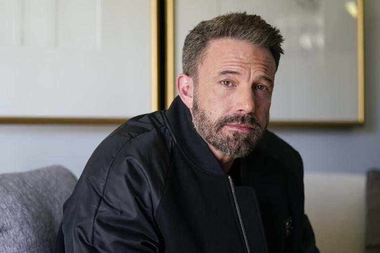 A duo once more, Ben Affleck, Matt Damon come up for 'Air'