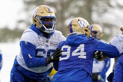 Decorated Bombers' offensive lineman Bryant gears up to protect Collaros in Grey Cup