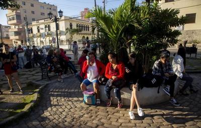 Facing migration flood, US resumes services at Cuba embassy