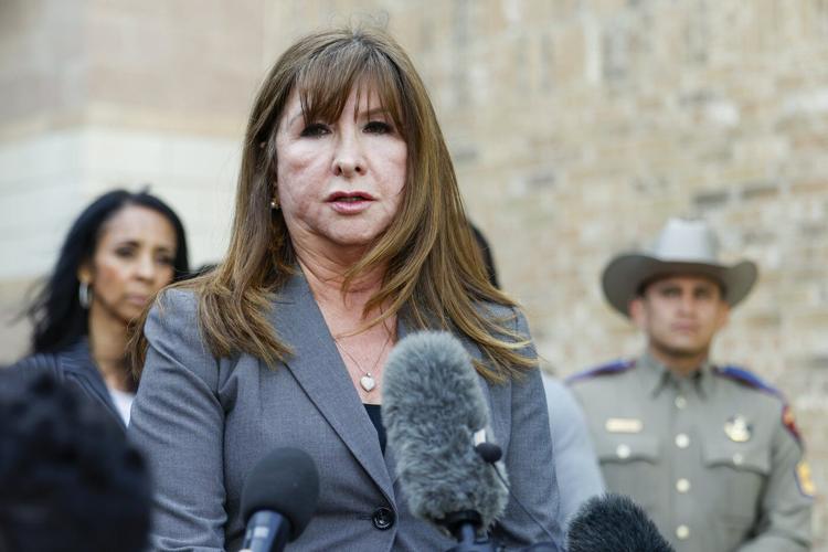 Student accused in Dallas school shooting walked toward group in hall and opened fire, injuring 4