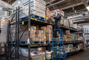 Canadian food bank use hits 2.3 million monthly visits due to grocery costs: report