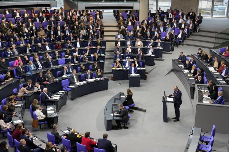 German opposition's migration bill narrowly defeated amid controversy over far-right support