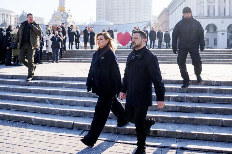 Western leaders visit Kyiv and pledge military support against Russia on the war's 3rd anniversary
