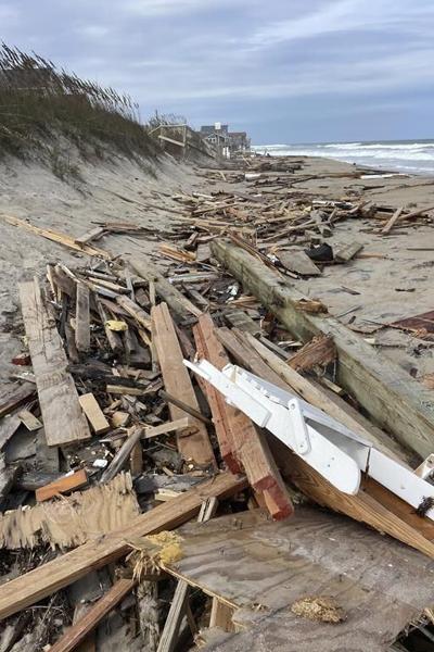 10 homes have collapsed into the Carolina surf. Their destruction was decades in the making