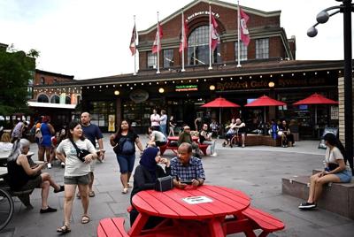 Price growth at restaurants outpacing grocery inflation as businesses struggle