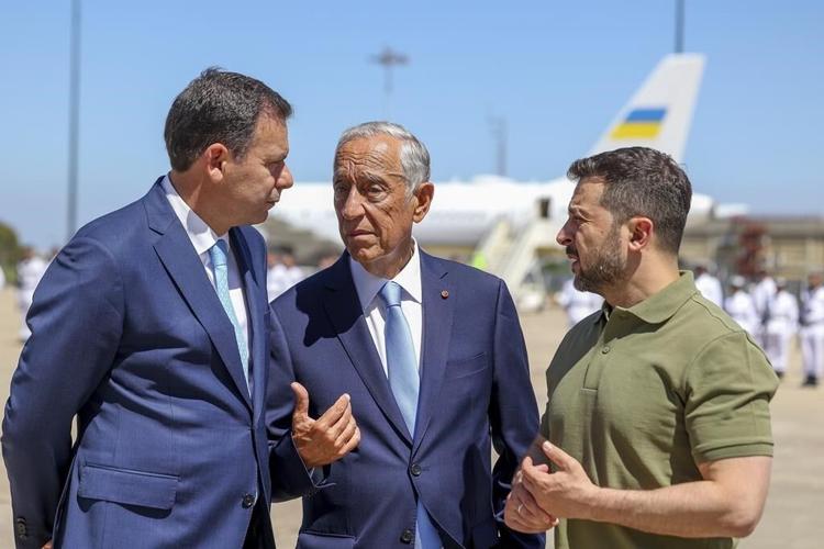 Ukraine gets more military aid from Europe but Putin warns of consequences if Russian soil is hit