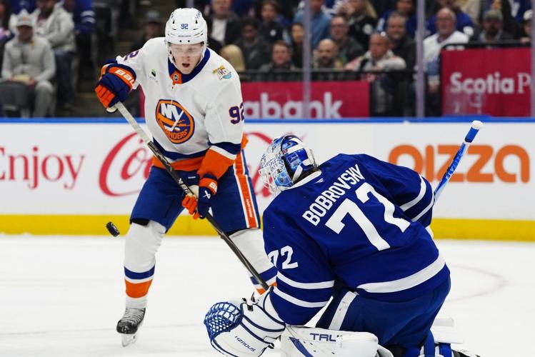 'Chipping away': Bobrovsky, Maple Leafs looking to find way out of ...